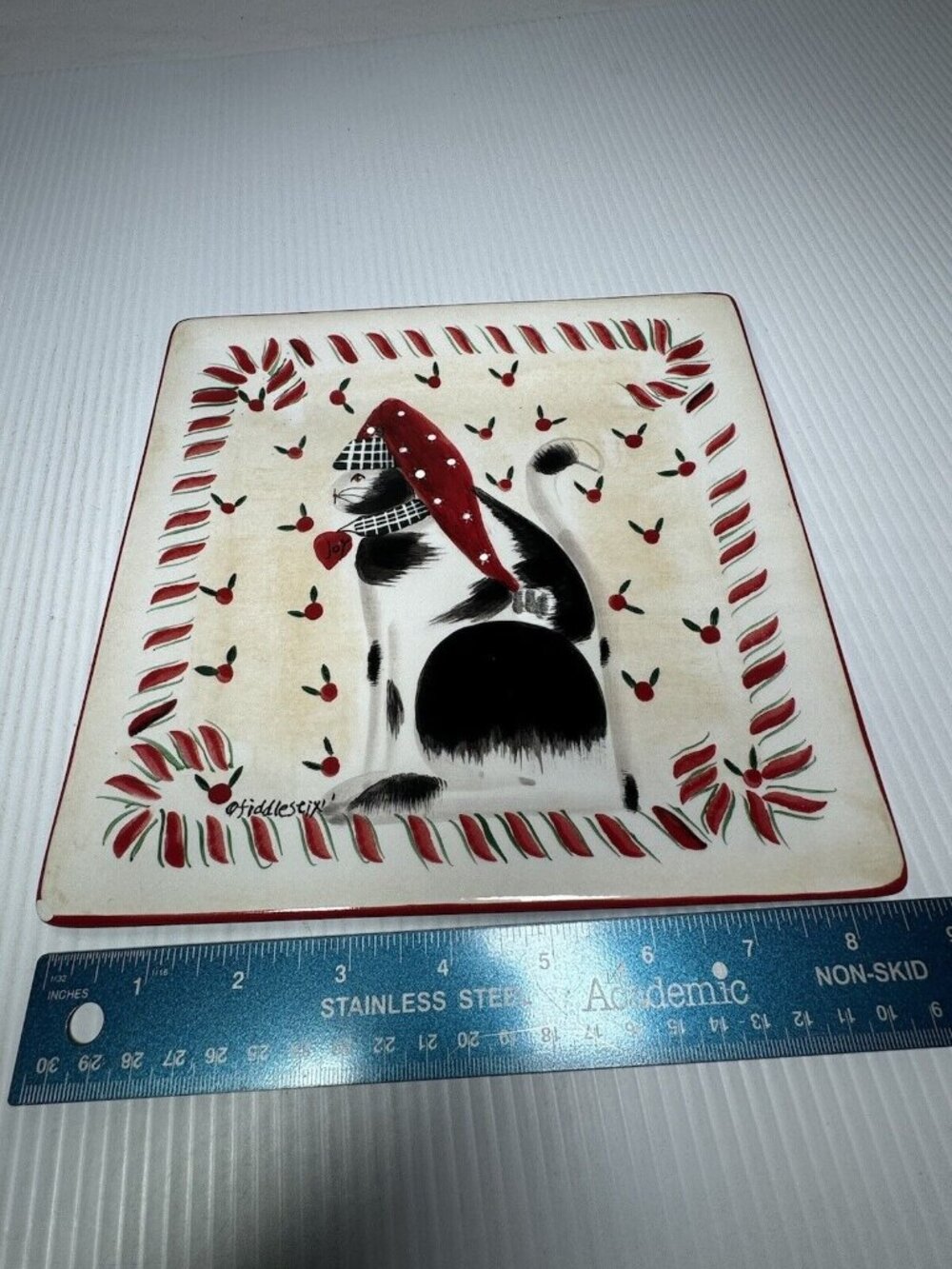 Sakura Fiddlestix Candy Cane Cat Christmas Earthware 10”